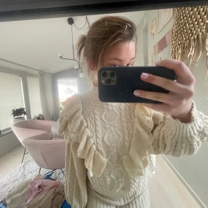 Stickad tröja  - Rensar 👍👋👋👋