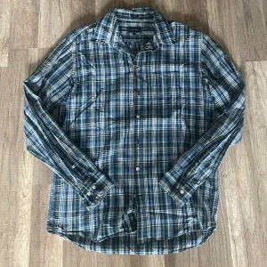 Skjorta boomerang - Skick 8/10 50kr