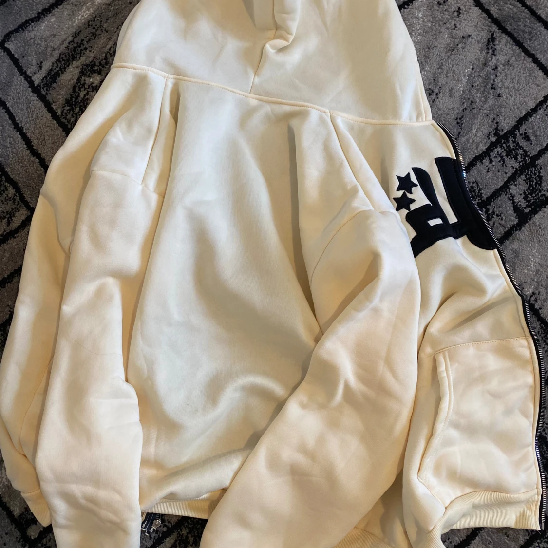Divide The Youth Zip up hoodie - 90