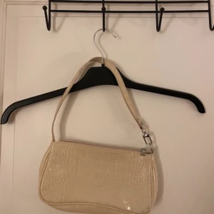 axelväska  - Fint sick!