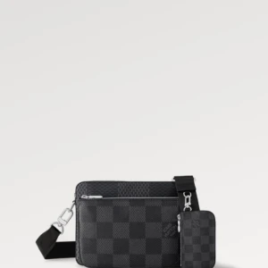 Trio bag  - Väska är som ny allt kommer med den kvitto box , påse mm. Den är som nya men jag har tyvärr slutat använda mig av denna .