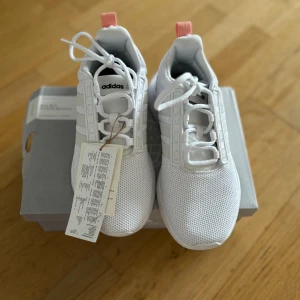 Adidas skor  - Fint sick 