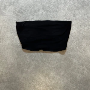 Tube Topp - Storlek S, knappt använd. Passar M också. 