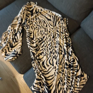 Axelbar på ena axeln - Large viskos