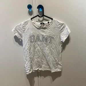 Gant t-shirt - Den är mer som en XS i storleken. 