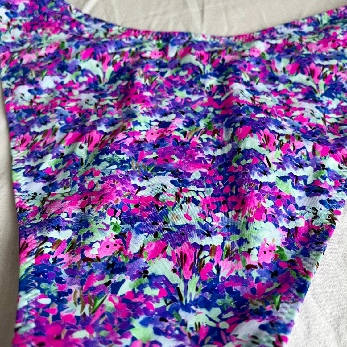 Helt ny bikiniunderdel - 91