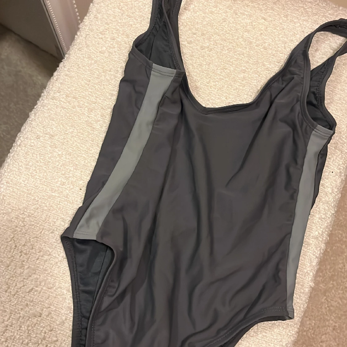 Snygg baddräkt  - 90