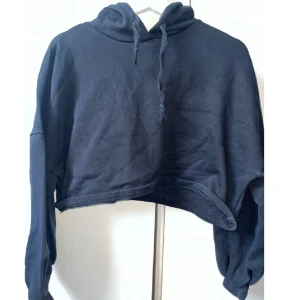 Magtröja  - Knappt använd 