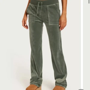 Grönt juicy set - Säljer mitt gröna juciy set. Super fint men kommer tyvärr inte till användning. Egna bilder kan skickas vid intresse!!!