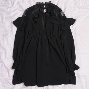 Rojita Yua Dress - The long sleeve version of the iconic dress by Rojita. Short sleeve version worn by Yua in tomrrow I will be someone’s girlfriend. It’s in great condition. Selling as I have the short sleeve version now!