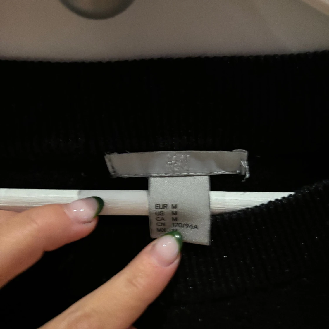 Glittrig tröja  - 90