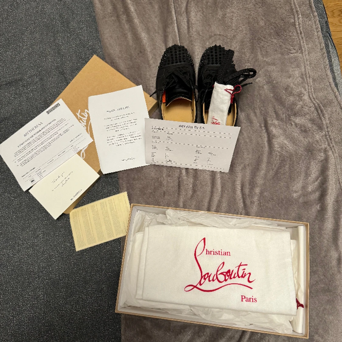 Christian Louboutin  - 91