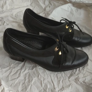 Mary Jane pumps - Frakt inkluderad i priset