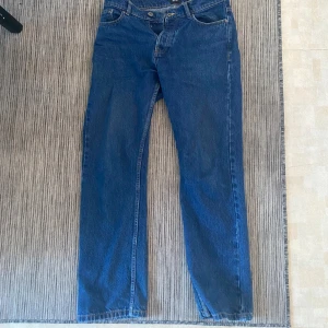 Straight fit Jeans | Montén - Skick 7/10 köpt för 800kr