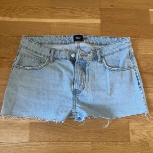 Lager shorts - Oanvända då det är för stora. 150+ frakt 