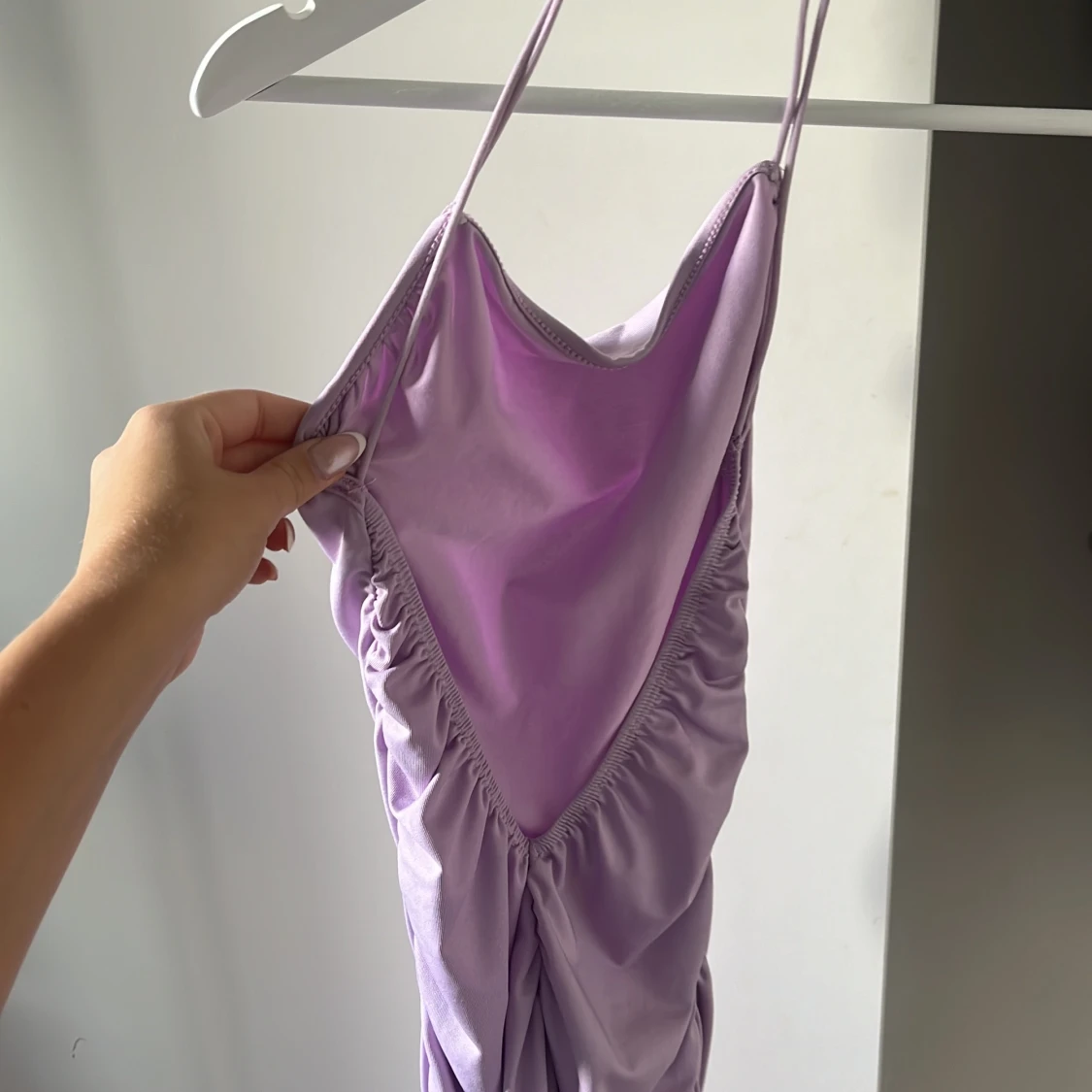 Lila klänning  - 91