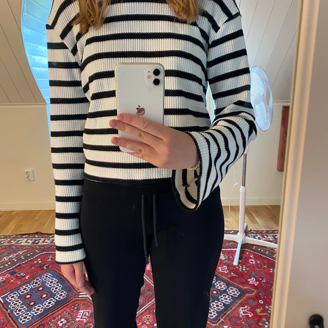 Stickad tröja  - 91