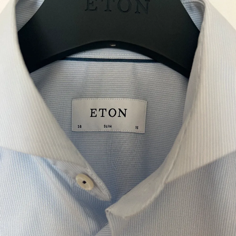 Välbevarad Eton skjorta  Storlek 38 Slim . Skjortor.
