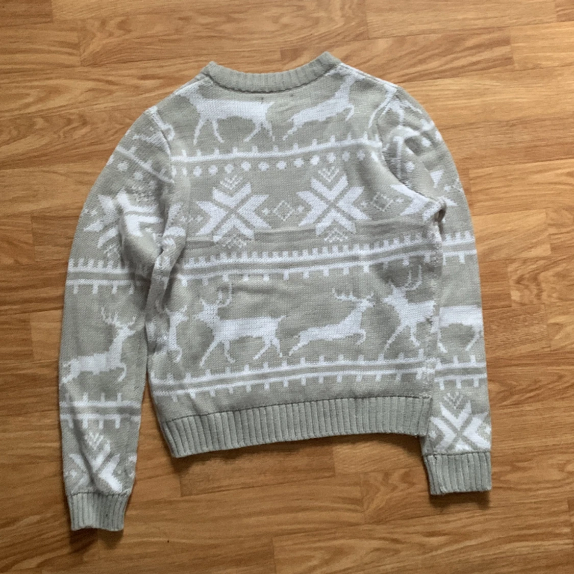 Mjuk långärmad tröja  - 91