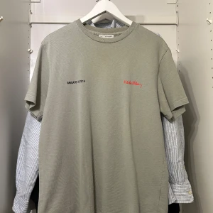 Limiterad Arigato t-shirt - Köpt i en Arigato butik, kvitto o påse ingår. 10/10 i skick.