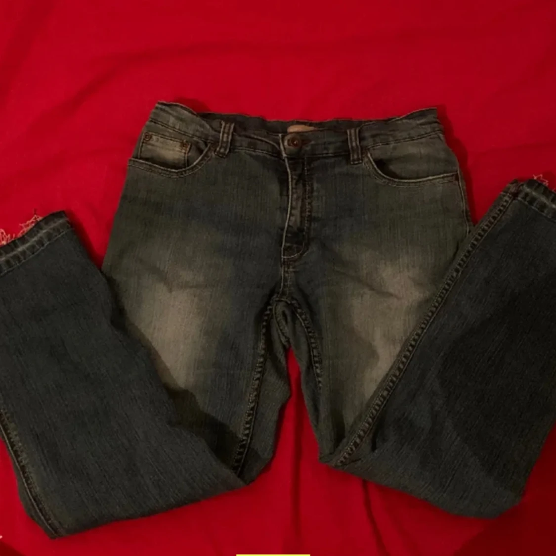 Jeans med detaljer - 90