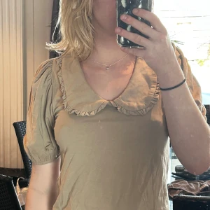 Jättefin mörk begie tröja!  - Helt oanvänd nypris-300kr mitt pris 150kr