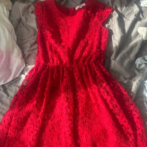 Hampton republic klänning - Knappt använd  Storlek 164 Säljer då jag aldrig använder och behöver pengar