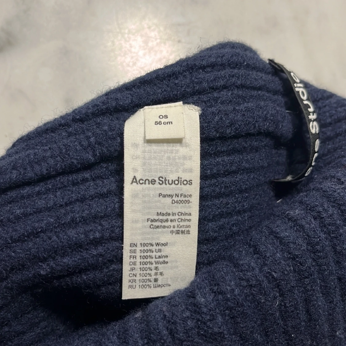 Acne Mössa Mörk blå - 90