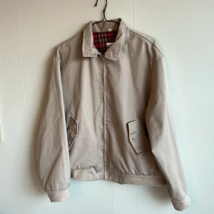 Vintage Bomberjacka - Vintage bomberjacka i mycket bra skick Märke saknas 