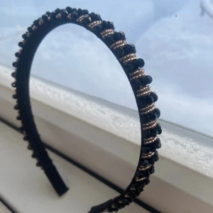 Diadem - Stilrent diadem utan defekter💗