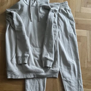 Gymshark dress - Inga fläckar osv inte kommit till använding