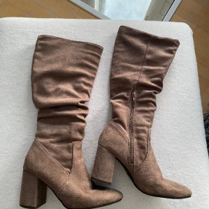 Boots  - Boots från Berskha strl 38. 200kr + frakt 
