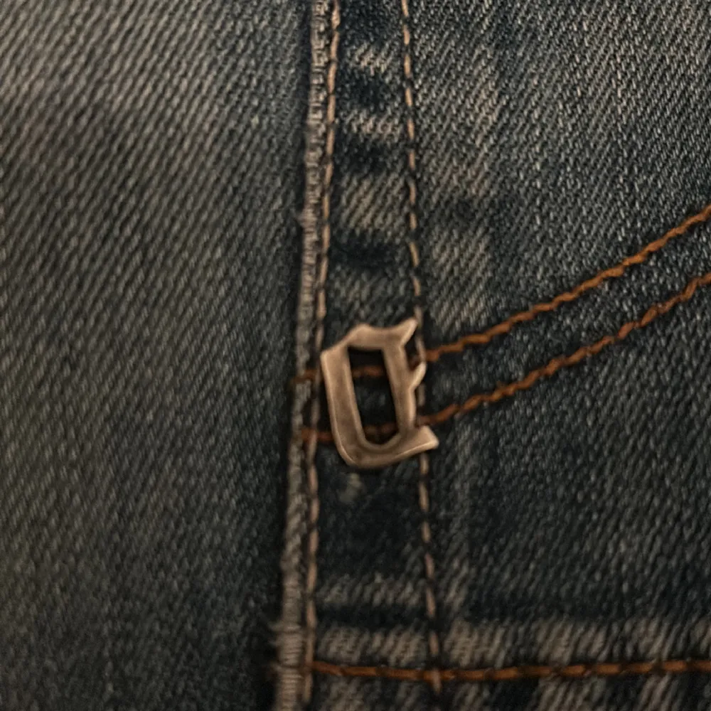 9/10 skick ett par fräscha dondup jeans för billigt pris, pris kan diskuteras vid snabb affär. . Jeans & Byxor.