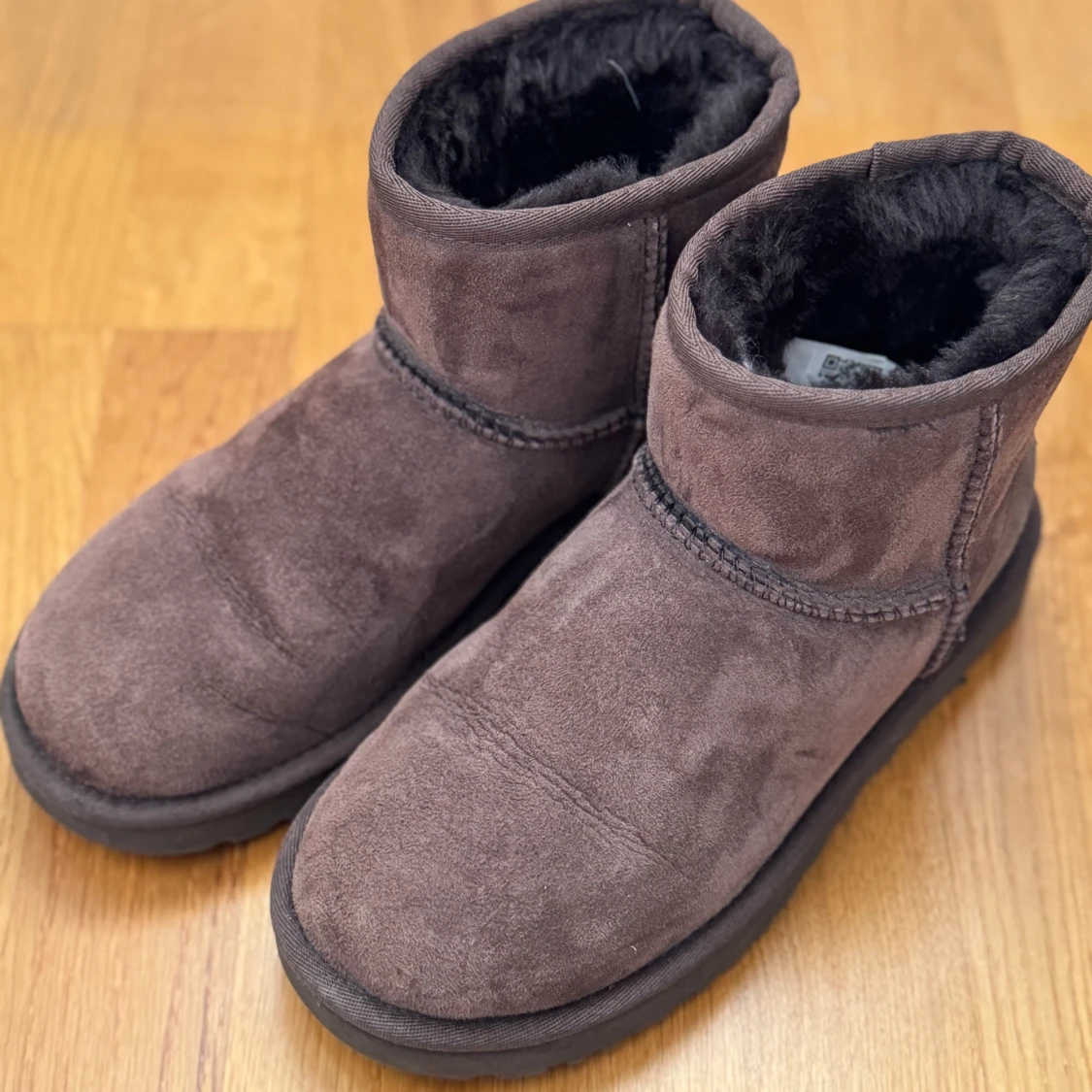 Ugg Classic Mini