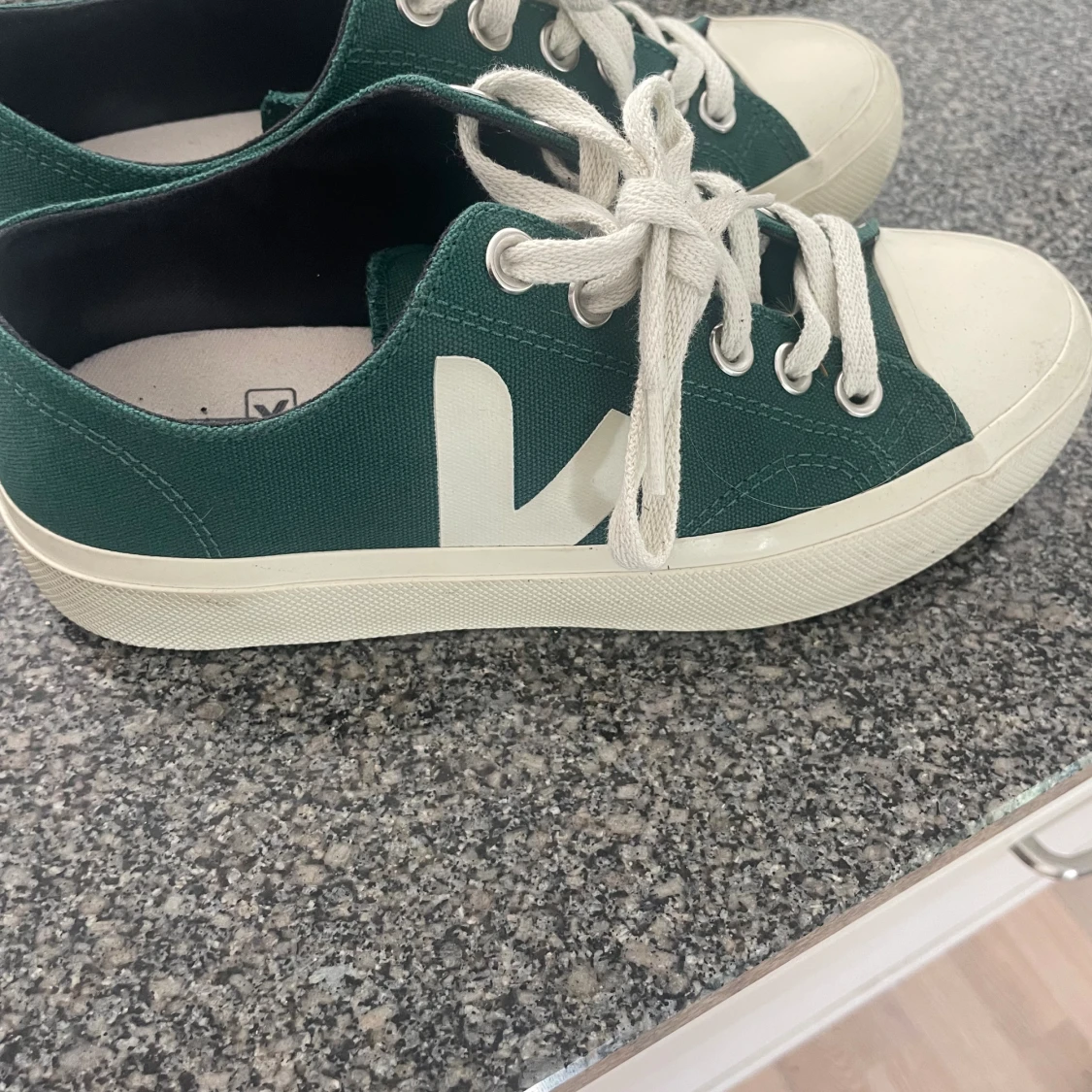 VEJA Chunky Sneaker - 90