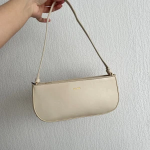 NA-KD väska - Superfin väska som tyvärr inte kommer till användning! 