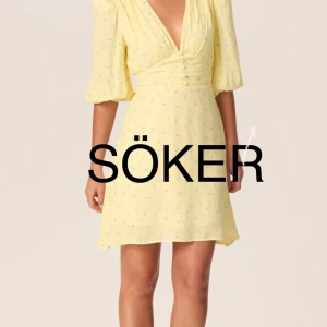 Adoore Fontana mini dress gul! Söker!! - Söker fontana mini dress i gul till ett rimligt pris i stl42 eller 44! Skriv gärna om ni vill sälja 🥰
