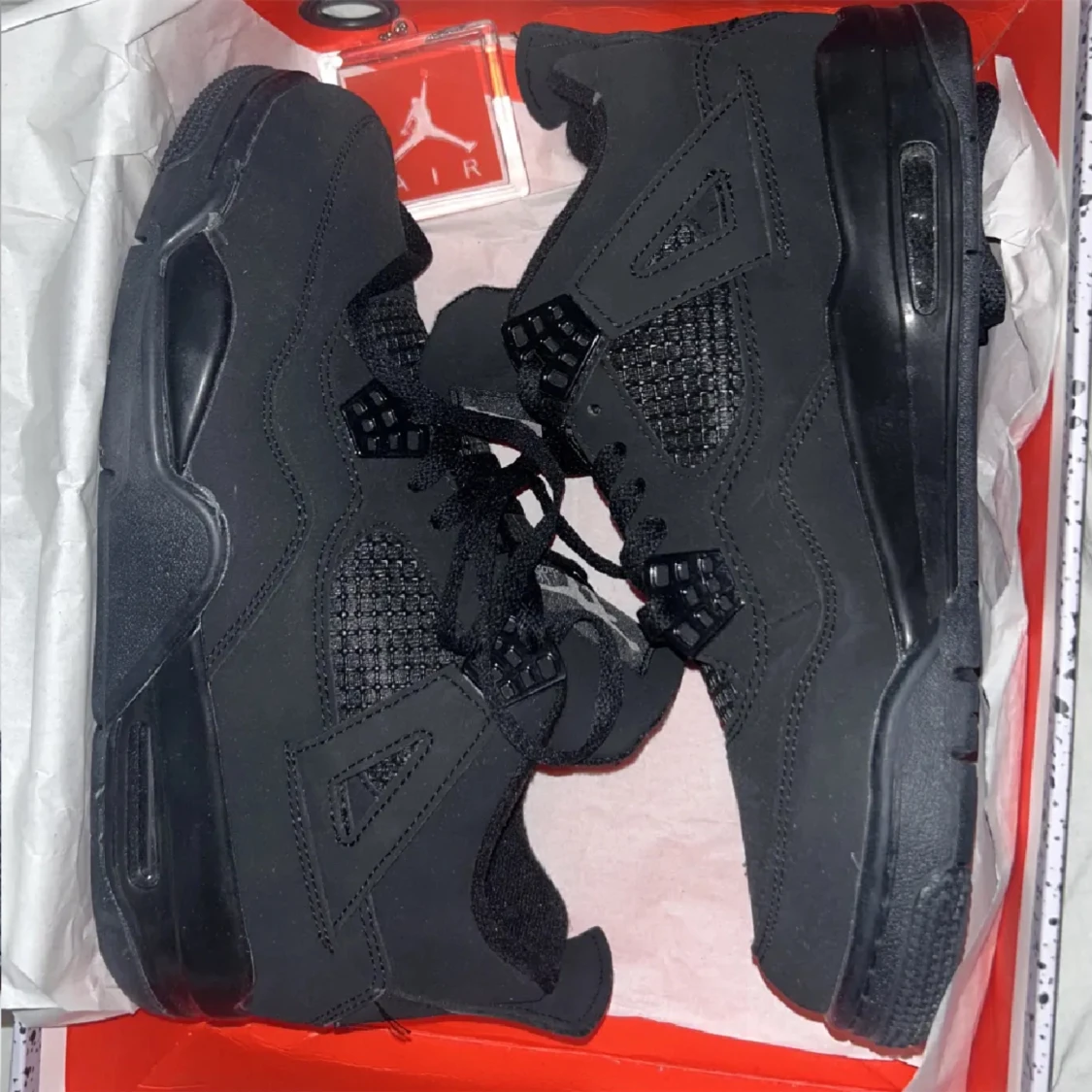 Jordan 4 Black Cats - 91