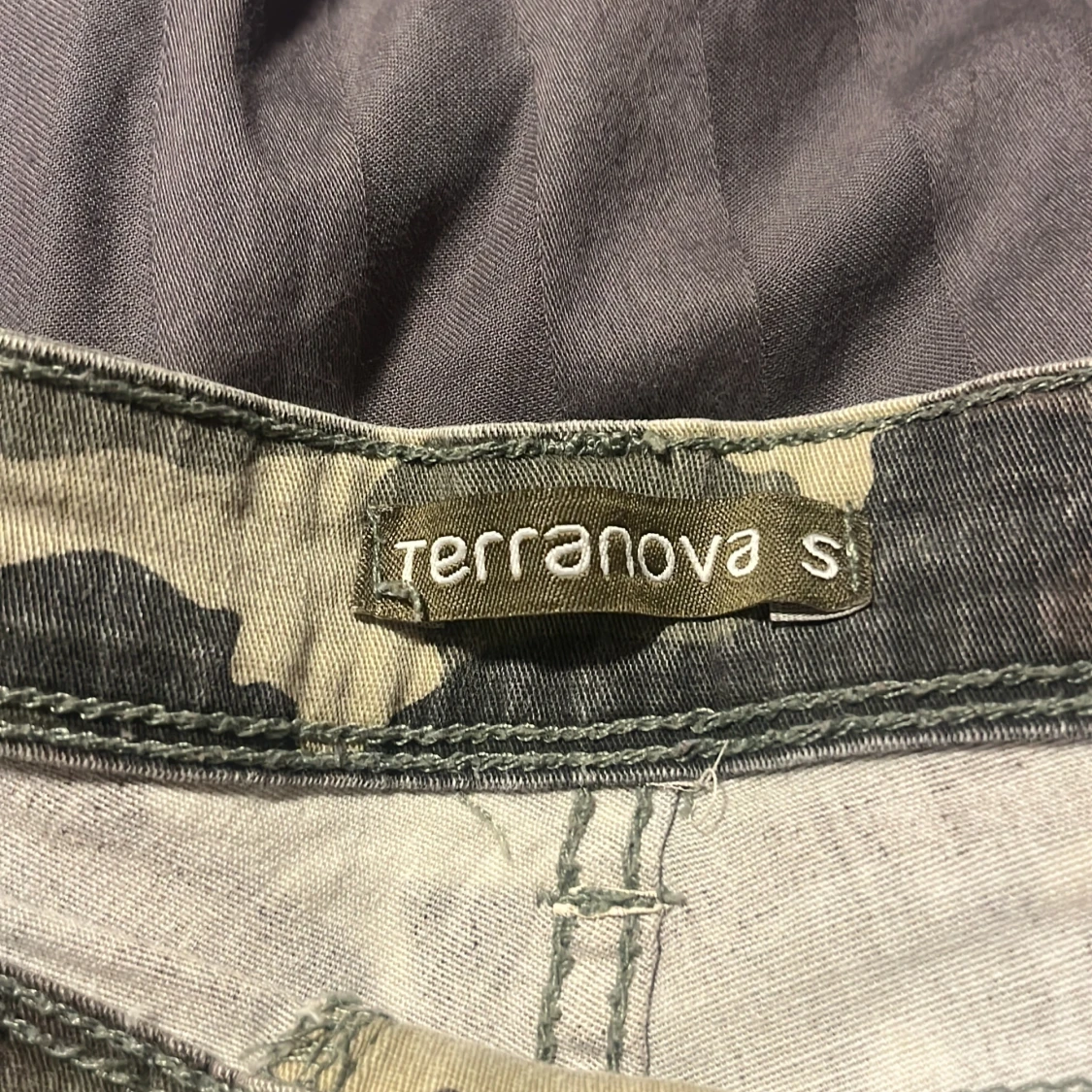 Lågmidjade shorts  - 90