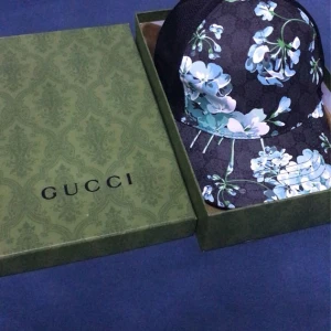 Gucci keps - Helt ny endast testat den 