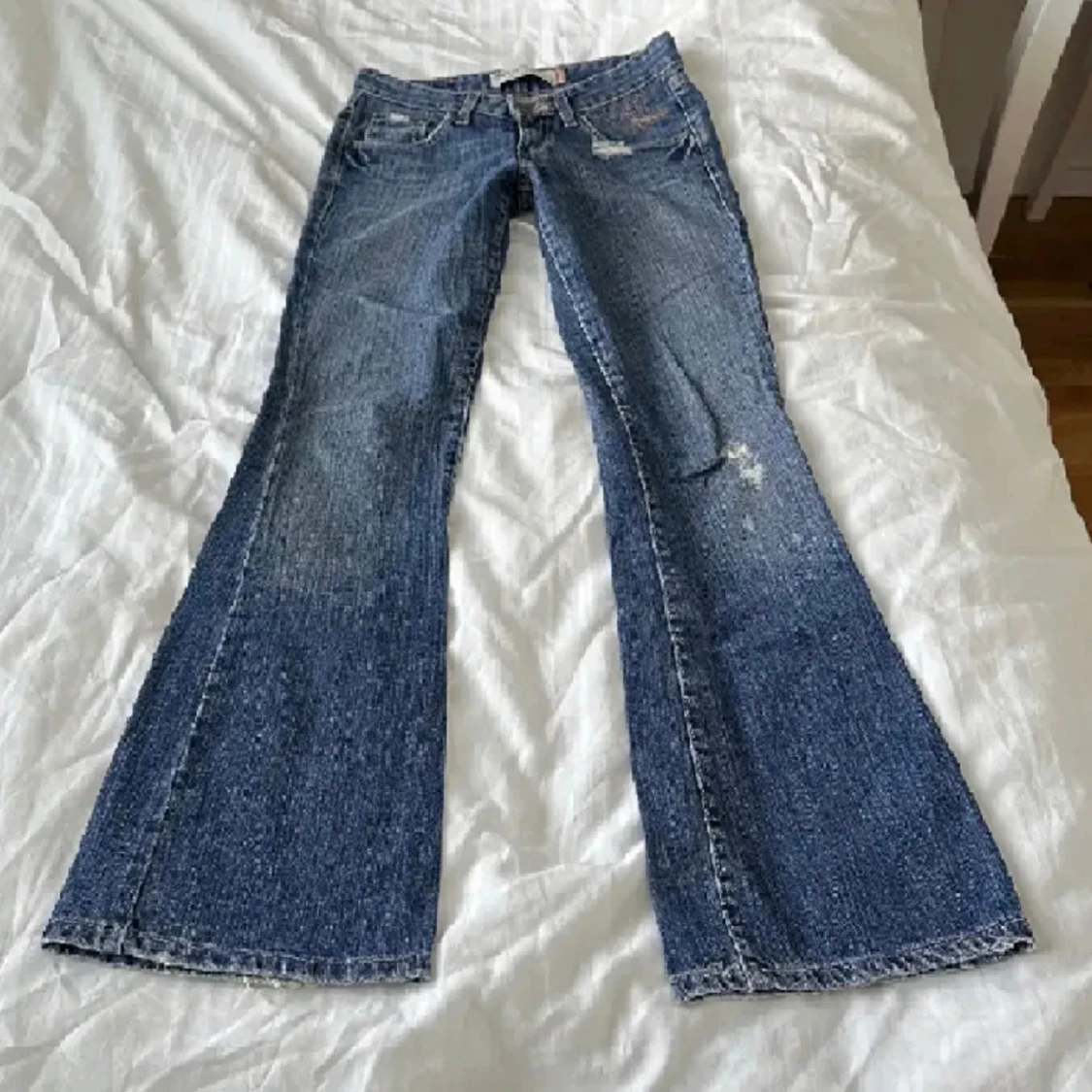 Lågmidjade Levis jeans
