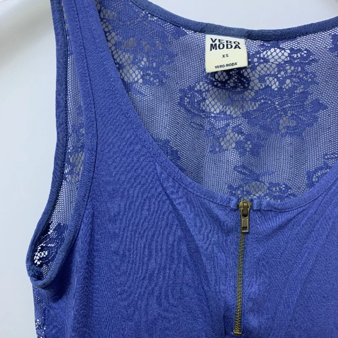 Linne med spets - 90