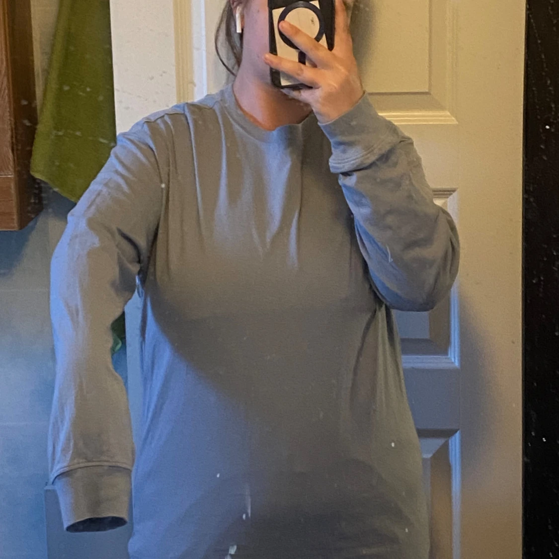 Grå långärmad tröja  - 90