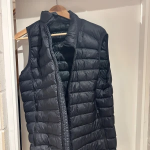 Everest- Väst - Använd men bra skick