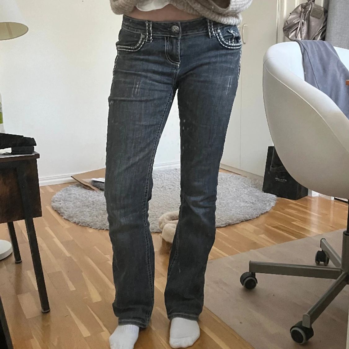 Lågmidjade bootcutjeans - 90