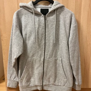 Lager 157 tröja - Aldrig använd därför jag säljer den, ny skick