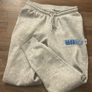 Hoodrich - Nu säljer jag mina Hoodrich byxor när jag längre inte använder dom.