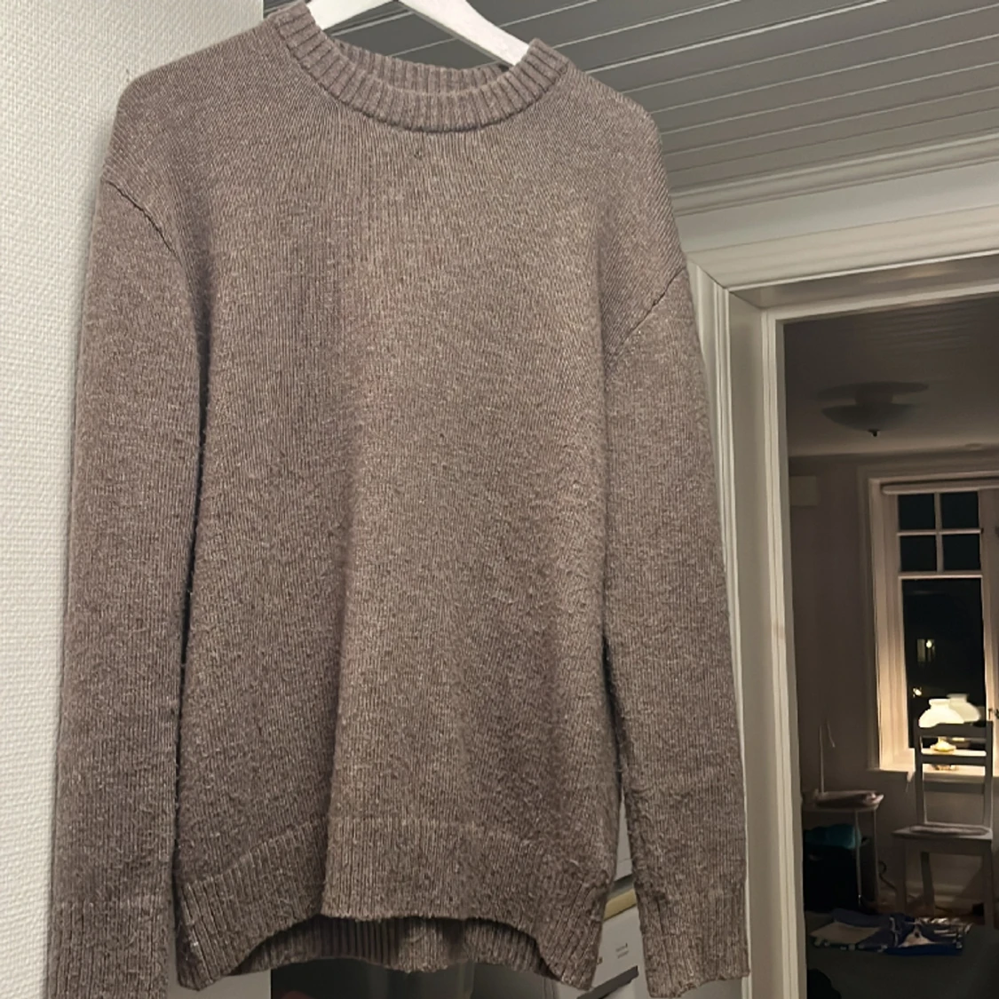 Brun stickad tröja - 91