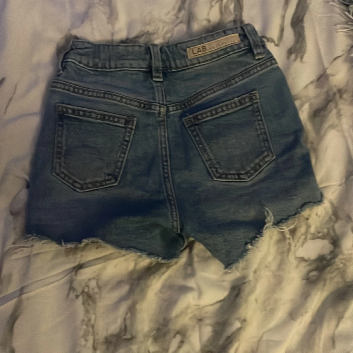 Säljer shorts - 90