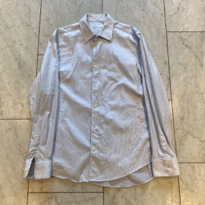 Toger of Sweden skjorta - Säljer en ytterligare tiger of Sweden skjorta i nyskick